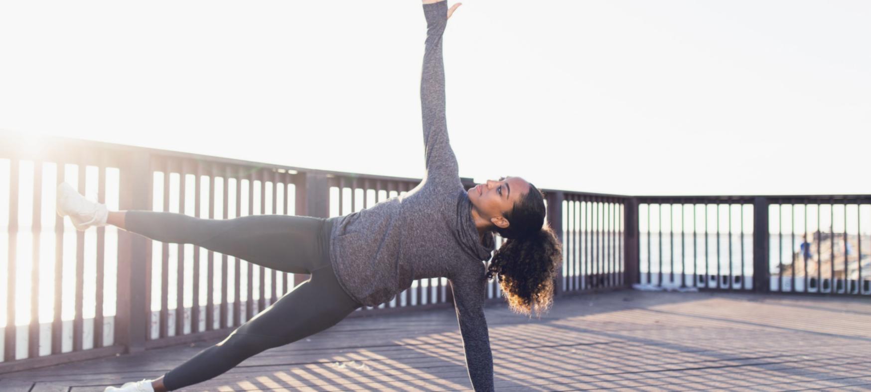 Практика парної йоги під час заняття